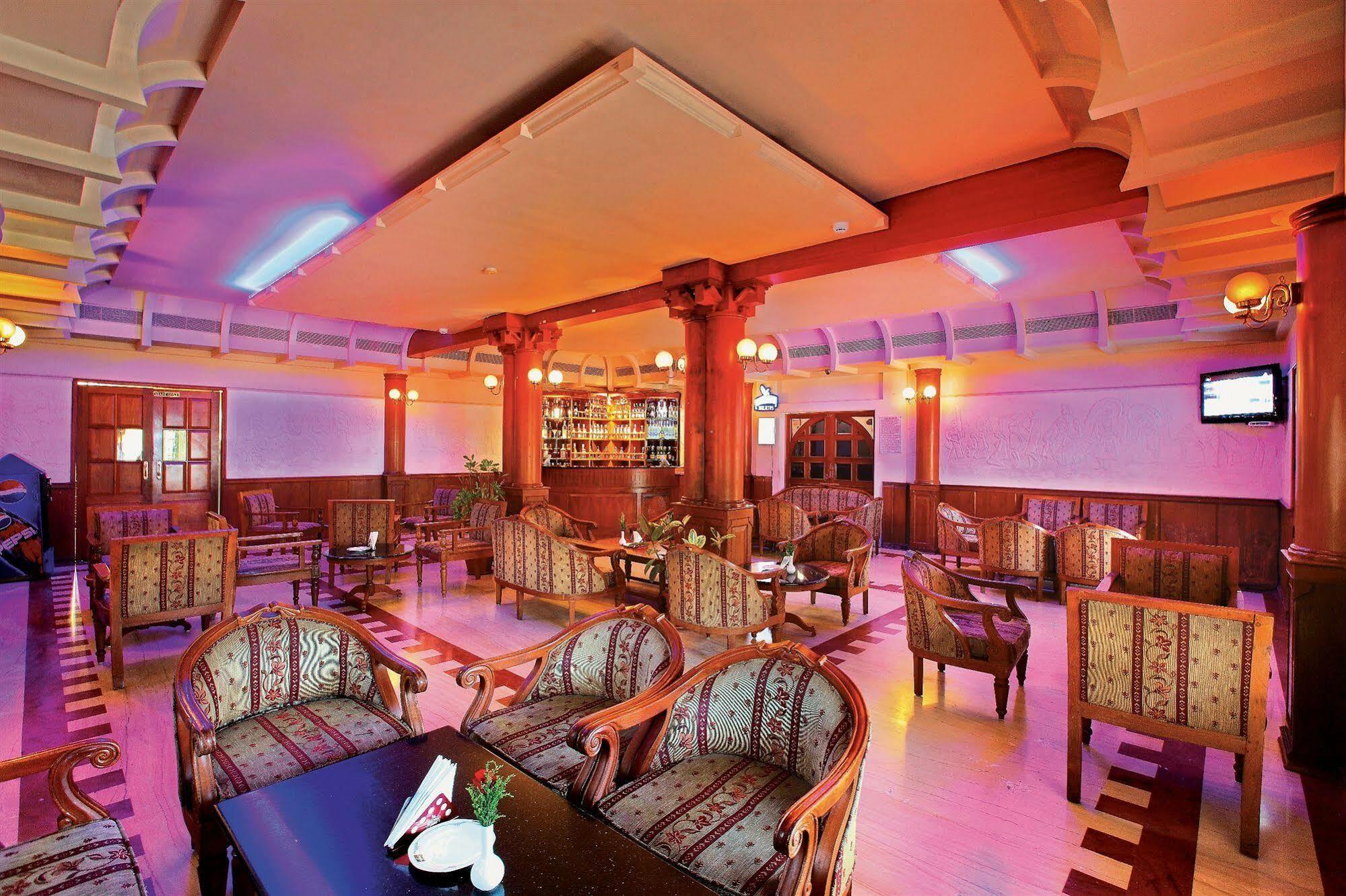 Quality Airport Hotel Nedumbassery